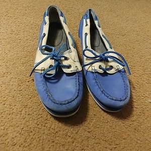 Timberland size 7.5M leather canvas boat shoes